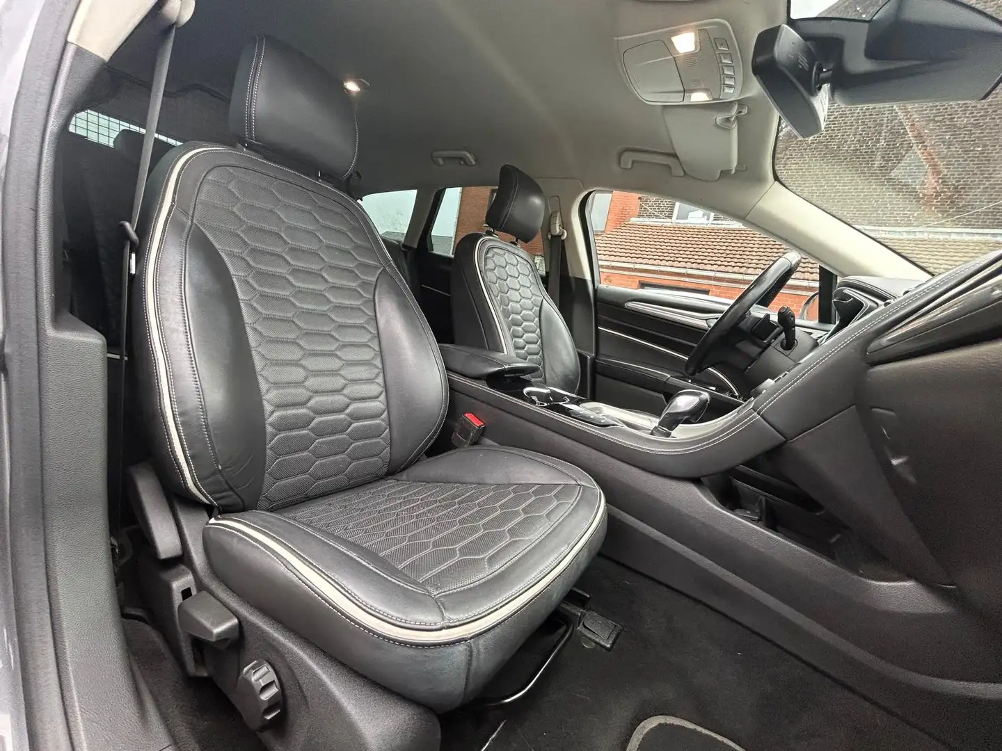 Ford Mondeo Mondeo 2.0 EcoBoost VIGNALE 240CH FULL OPTIONS Gris - 2