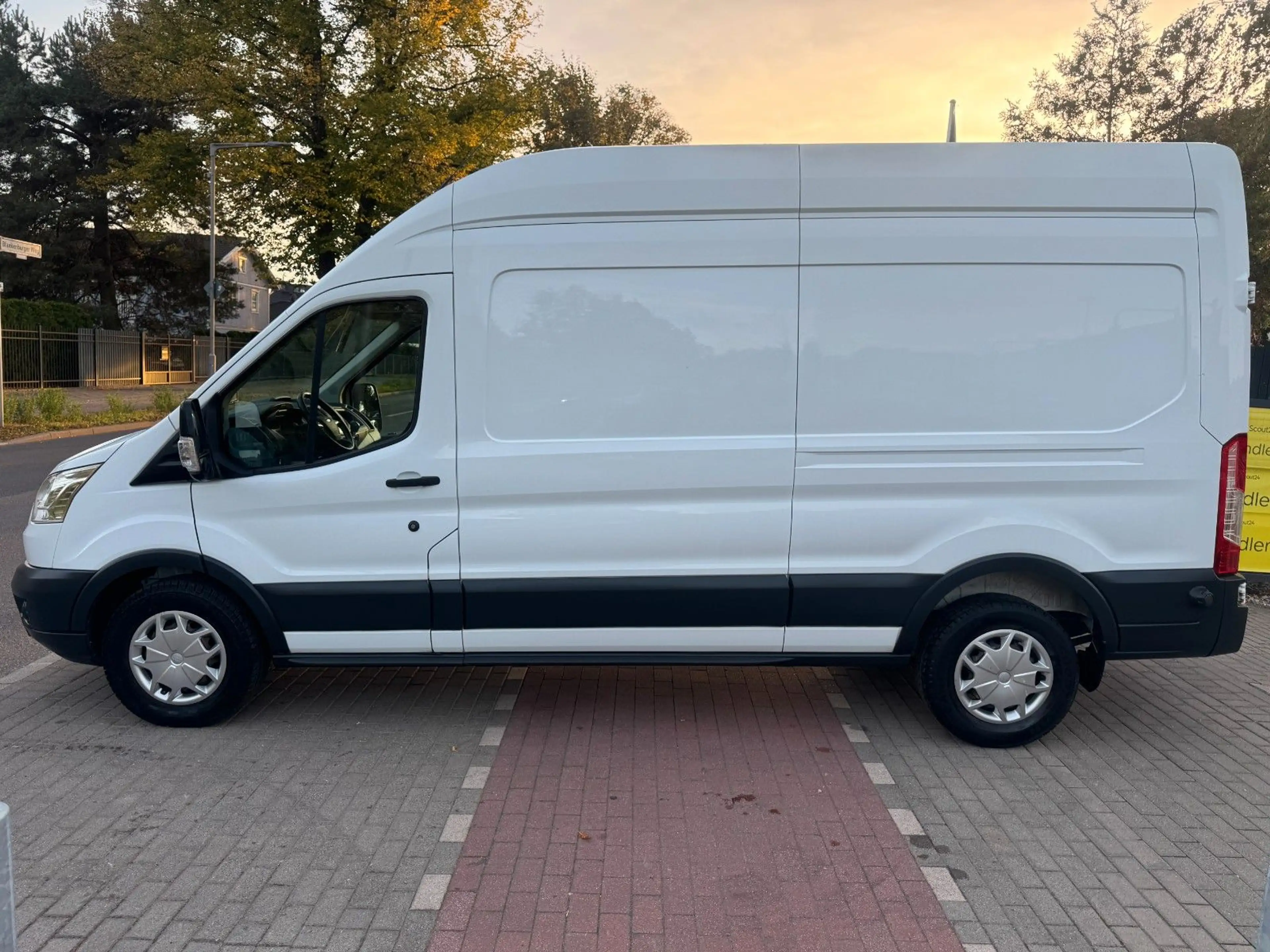 Ford Transit Kasten 350 L3H3 Trend*Navi*Kamera*3Sitze — photo 10
