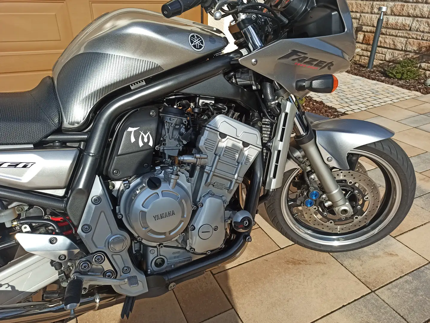 Yamaha FZS 1000 RN06 Argent - 2