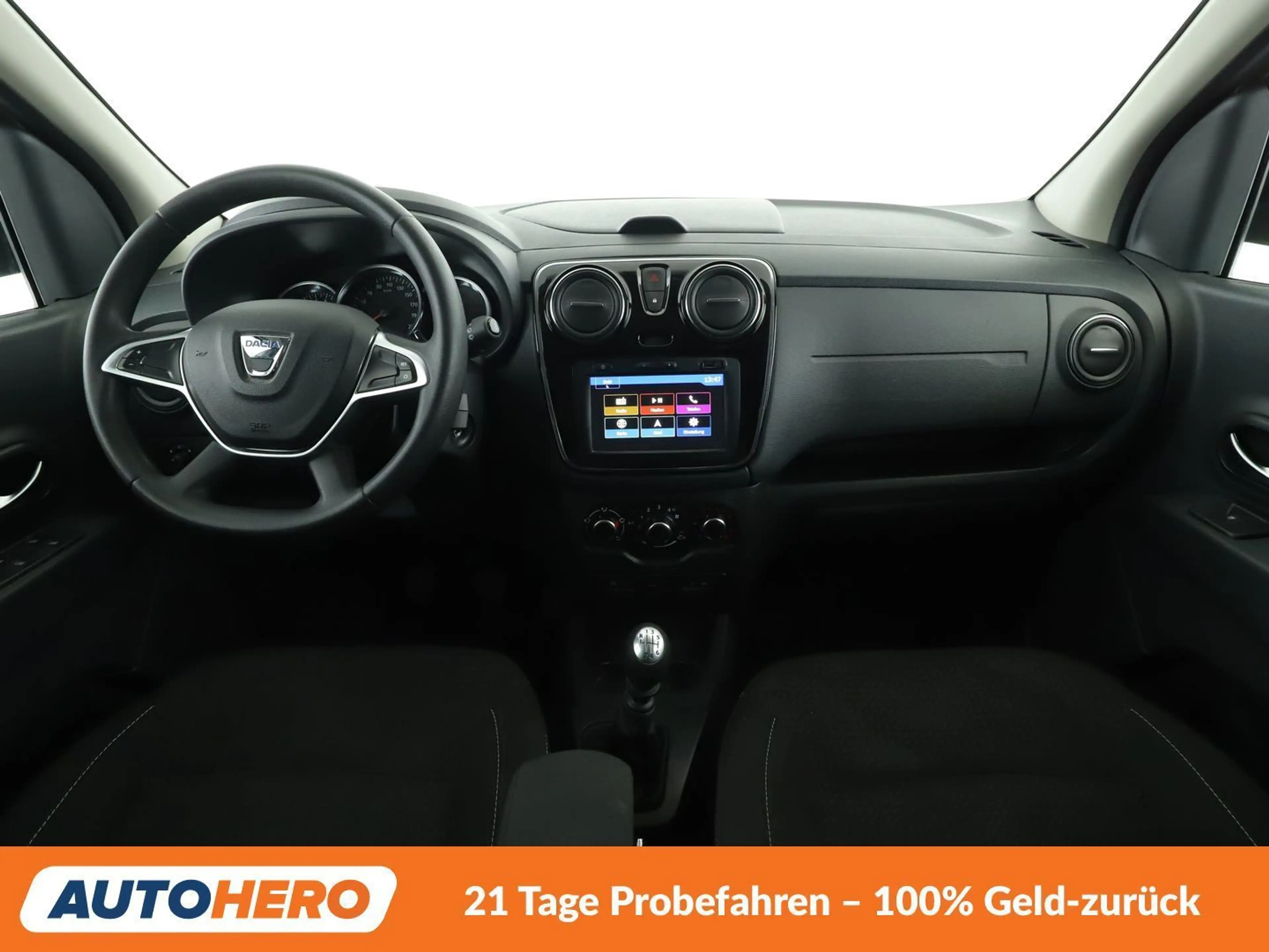 Dacia Lodgy 1.3 TCe Comfort *NAVI*TEMPO*PDC*SHZ*KLIMA* — photo 12