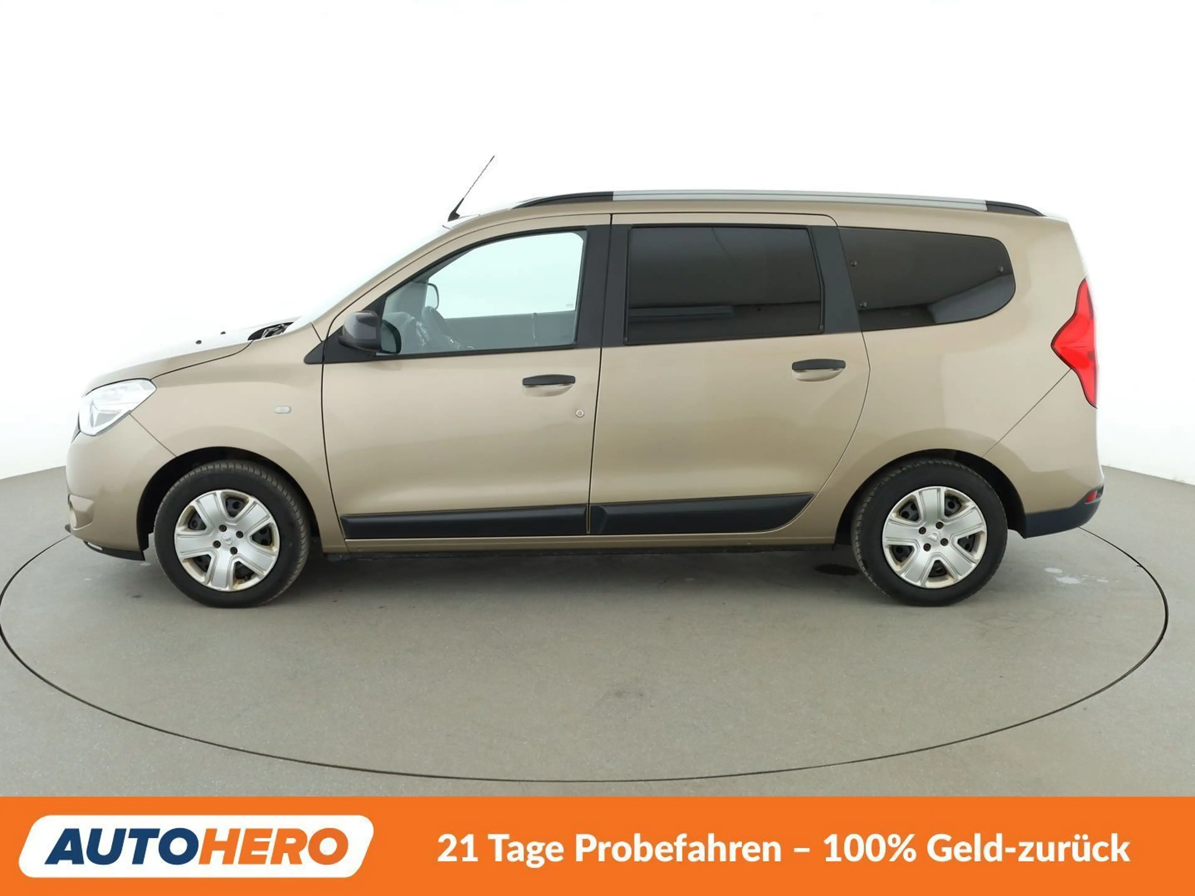 Dacia Lodgy 1.3 TCe Comfort *NAVI*TEMPO*PDC*SHZ*KLIMA* — photo 3