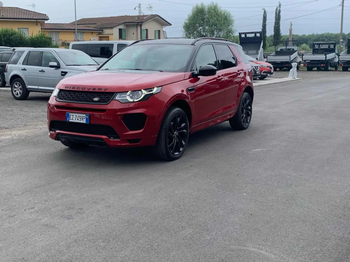 Land Rover Discovery Sport 2.2 SD4 HSE Rosso - 2