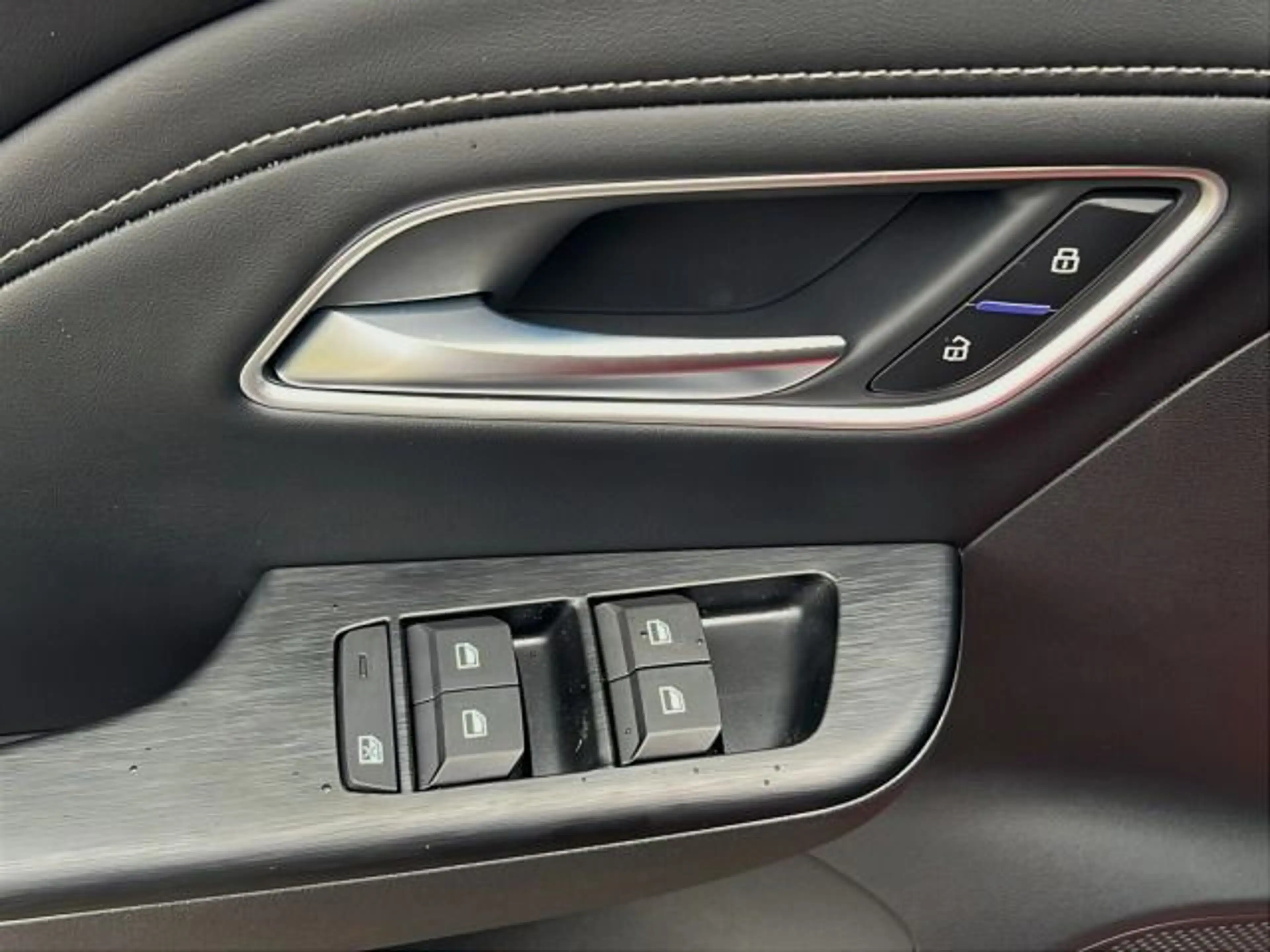 MG ZS MG ZS Hybrid+ LUXURY 360° LED SITZHZ LM18 NAV — photo 8