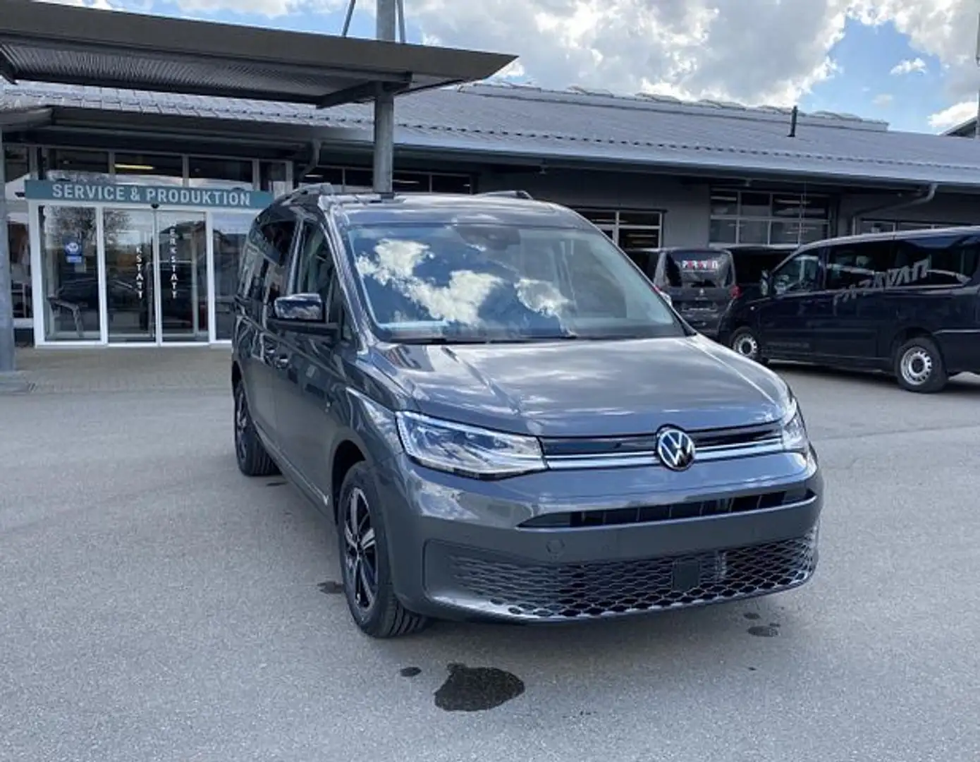 Volkswagen Caddy 5 Maxi Style 1,5l TSI 84kW 7G-DSG indiumgrau Gris - 2