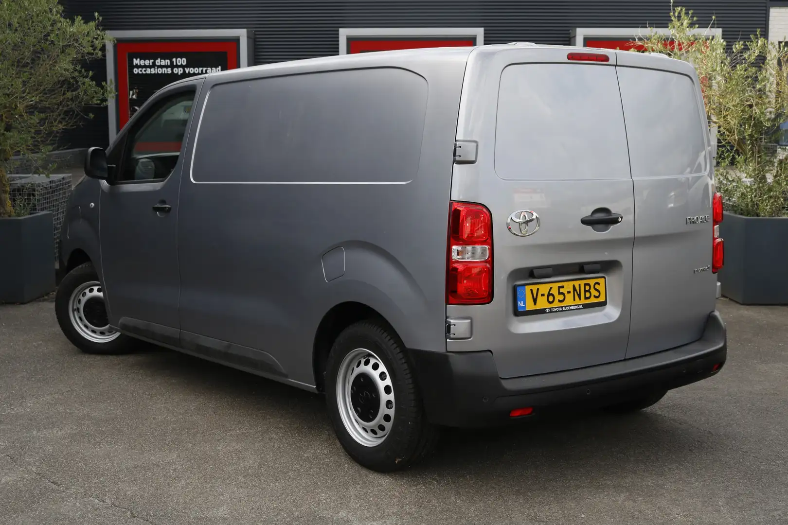 Toyota Proace Electric Worker Challenger Extra Range L1 75 kWh Gri - 2