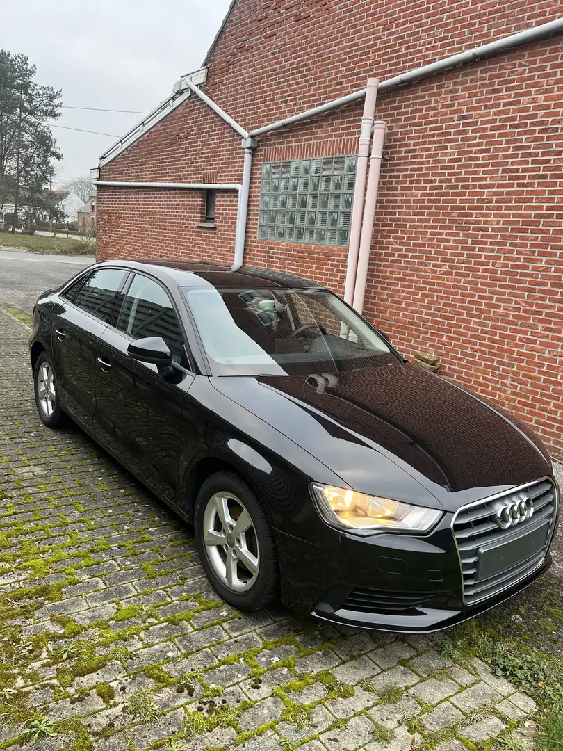 Audi A3 1.4 TFSI Limousine Ambiente - 2