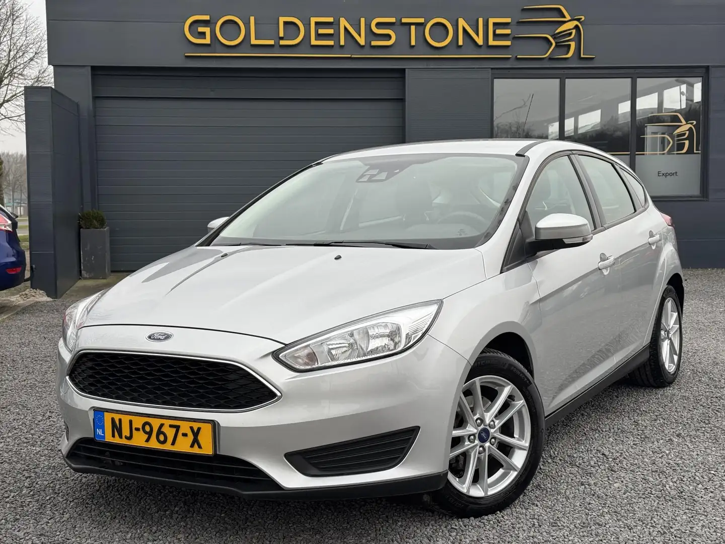 Ford Focus 1.0 Titanium Clima,Cuise,PDC,Trekhaak,Weinig KM,12 Gris - 1