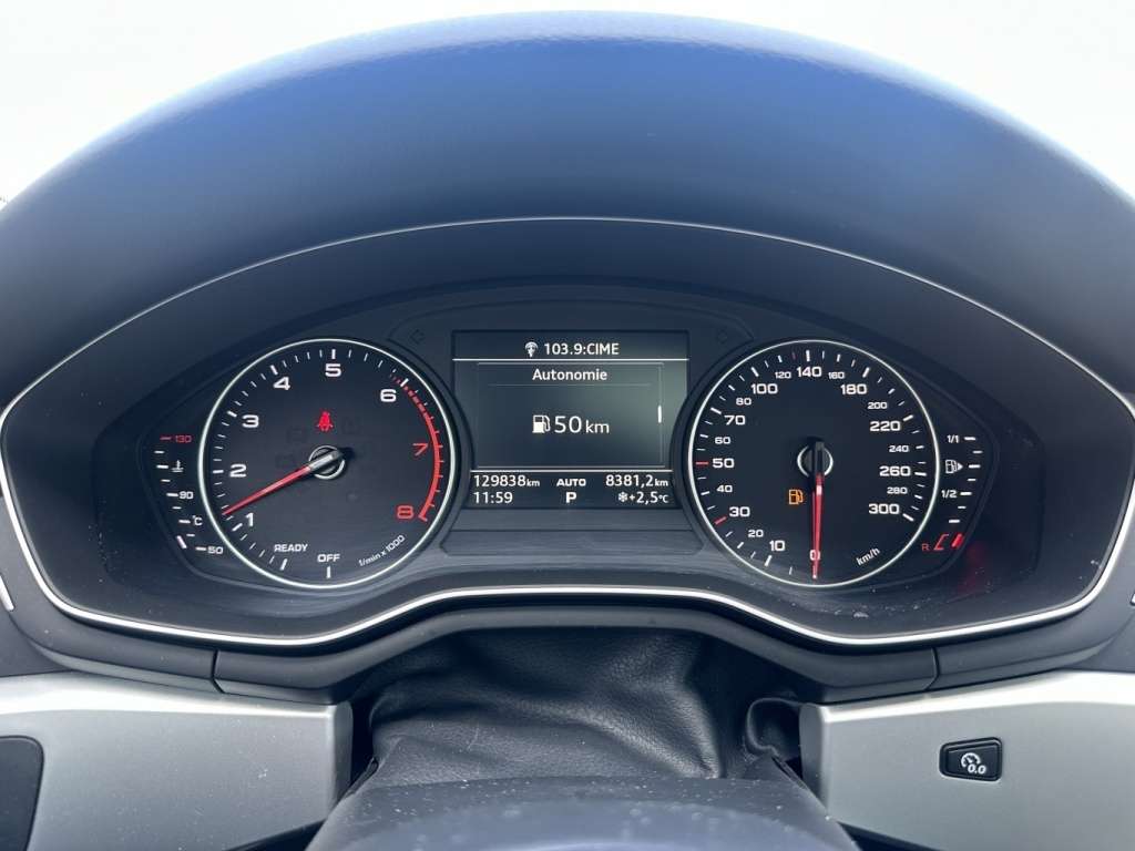 2018 Audi A4 Komfort toit ouvrant demarrage sans cle thumb 9