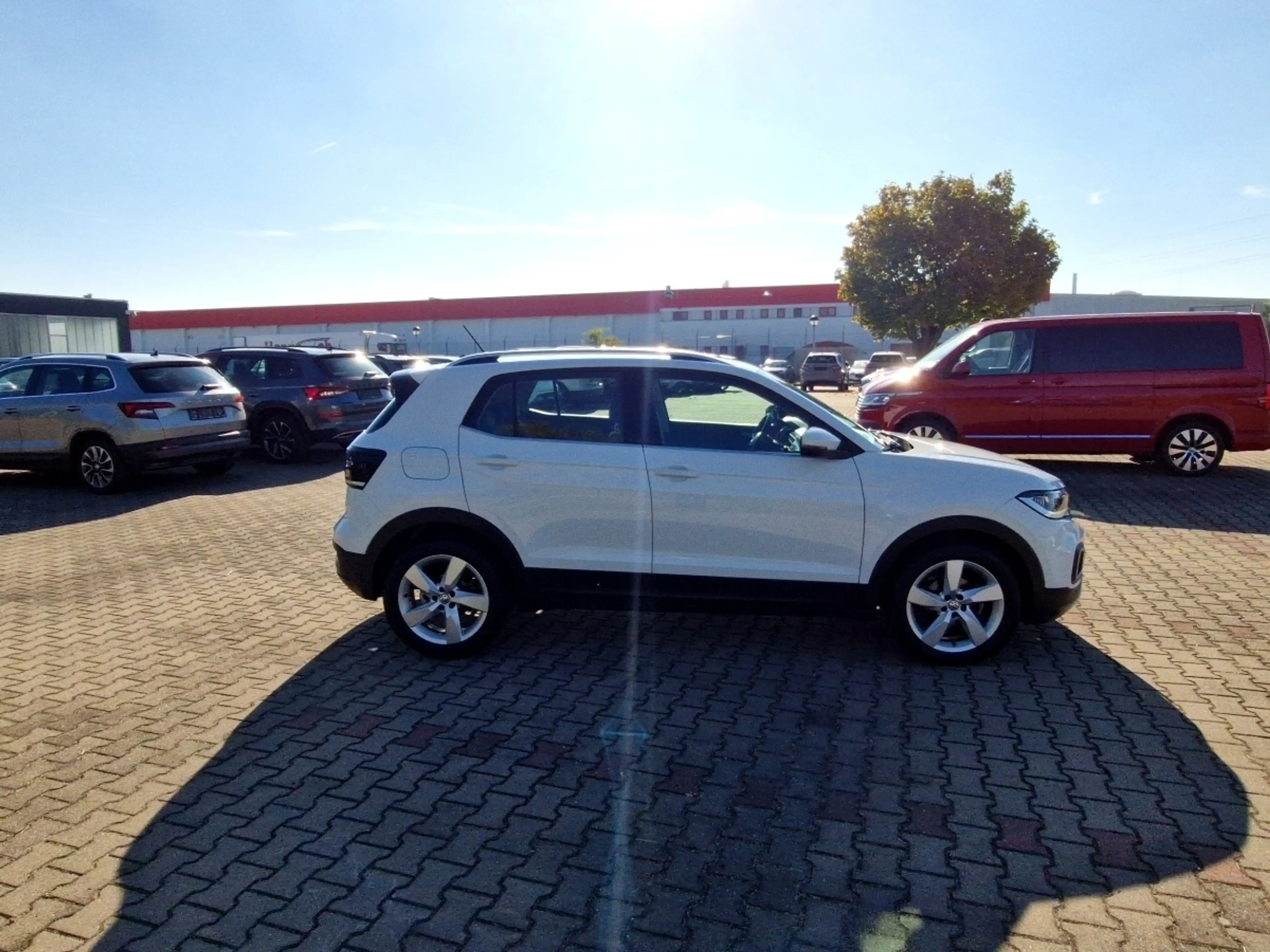 Volkswagen T-Cross 1.0 Style LED Navi Sitzhzg Klimaautomatik — photo 7