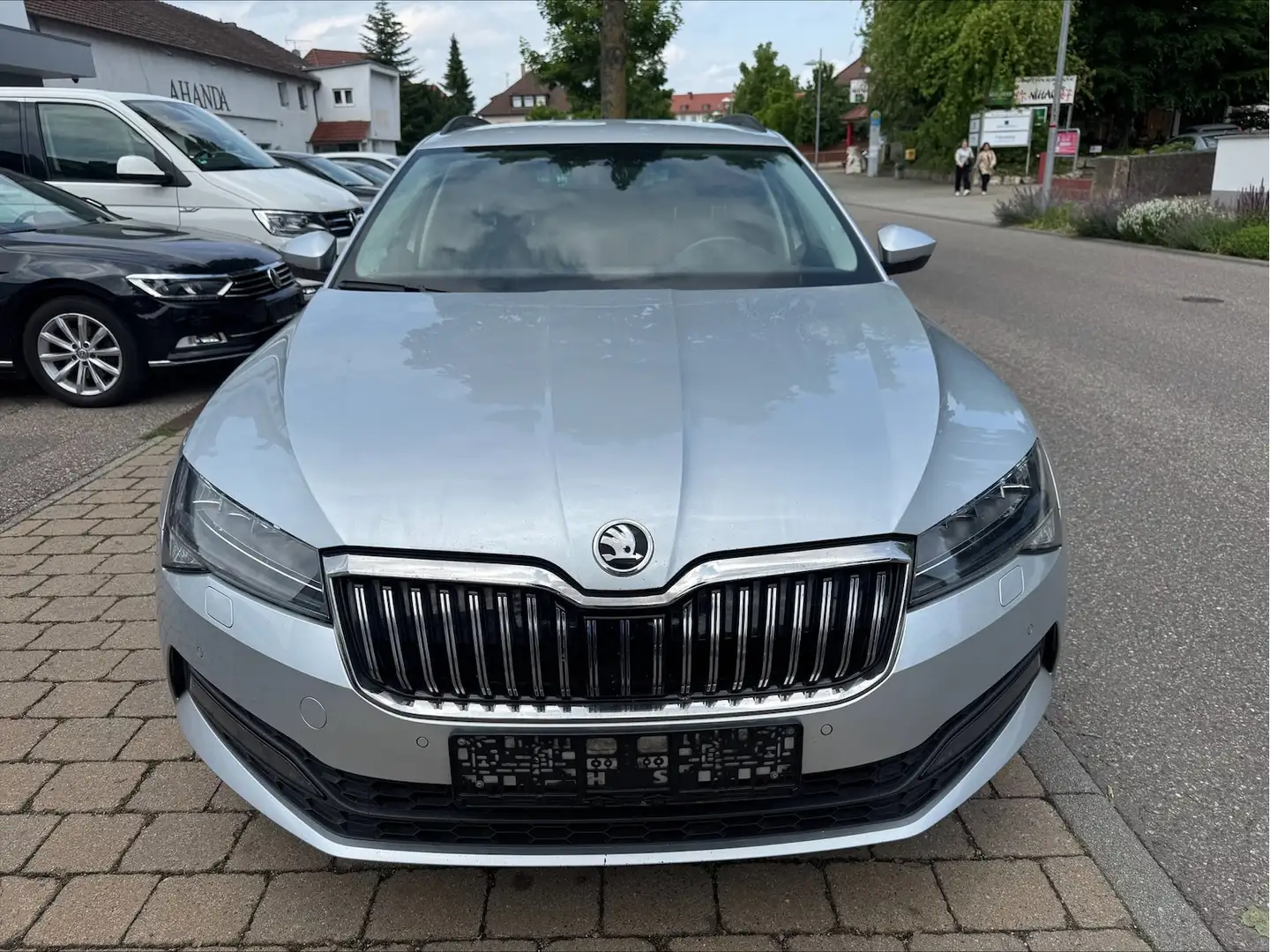 Skoda Superb 2.0 TDI DSG Combi Ambition Argent - 2