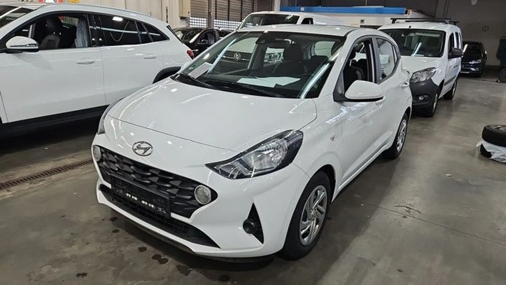 Hyundai i10 Select Weiß - 1