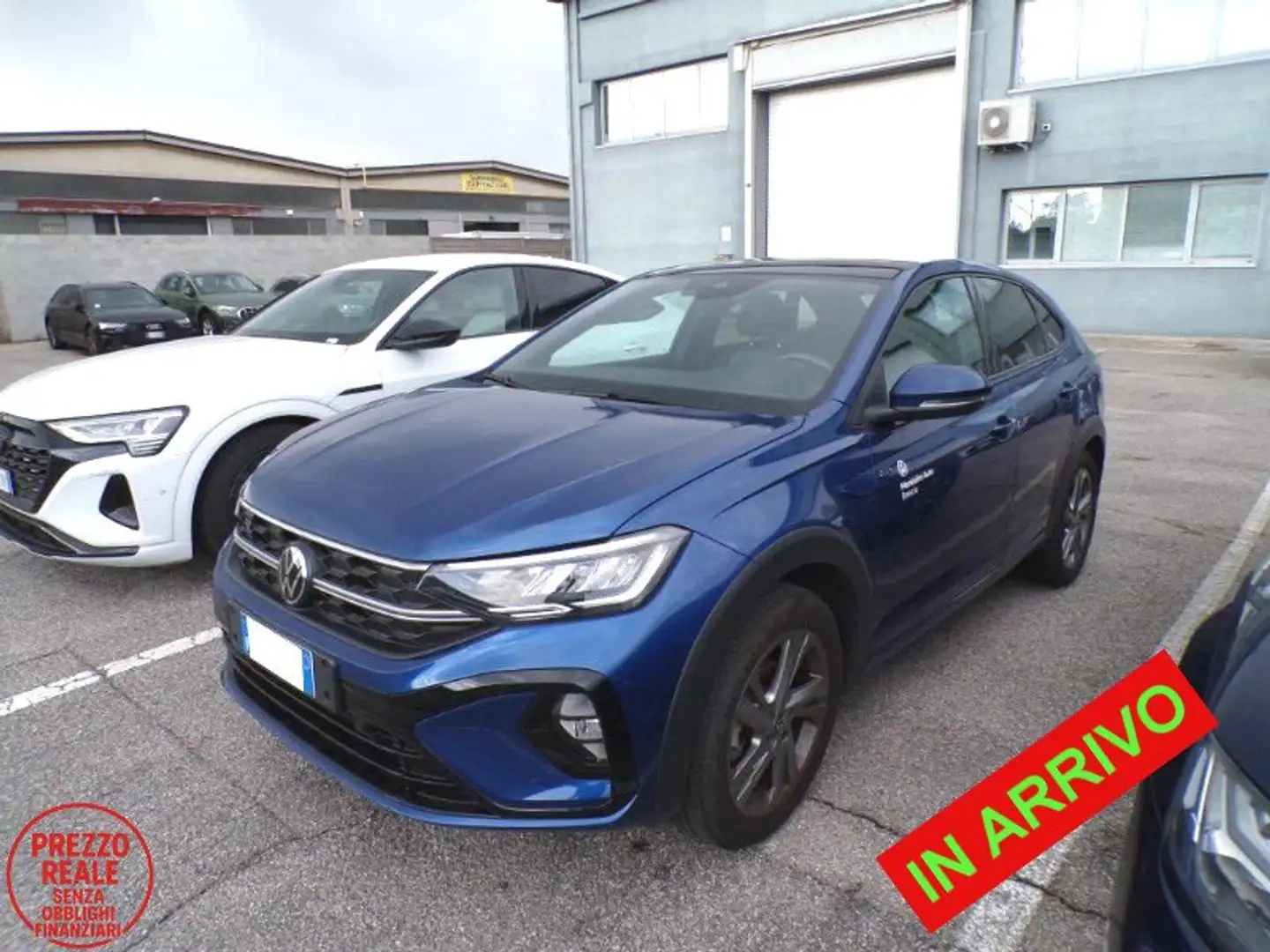Volkswagen Taigo 1.0 TSI 115 CV R-LINE TETTO Blu/Azzurro - 1