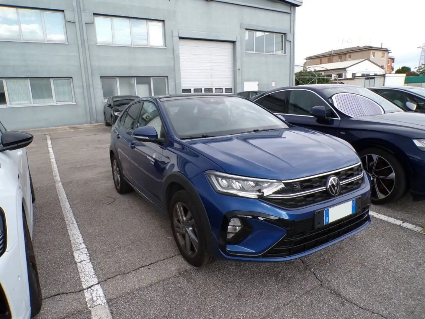 Volkswagen Taigo 1.0 TSI 115 CV R-LINE TETTO Blu/Azzurro - 2