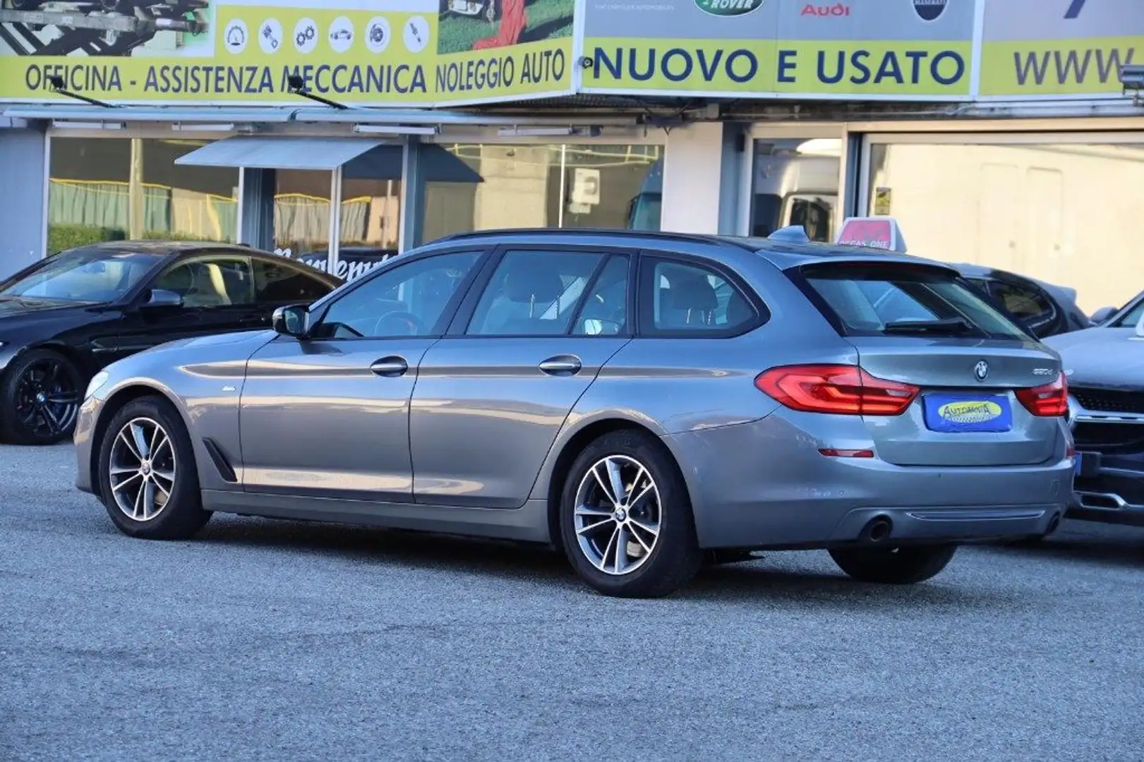 BMW 520 d aut. MY 2019 Sport Line Gris - 1