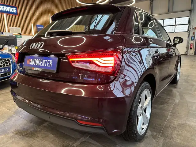 Audi A1 view 8