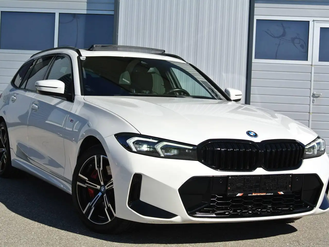 BMW 320