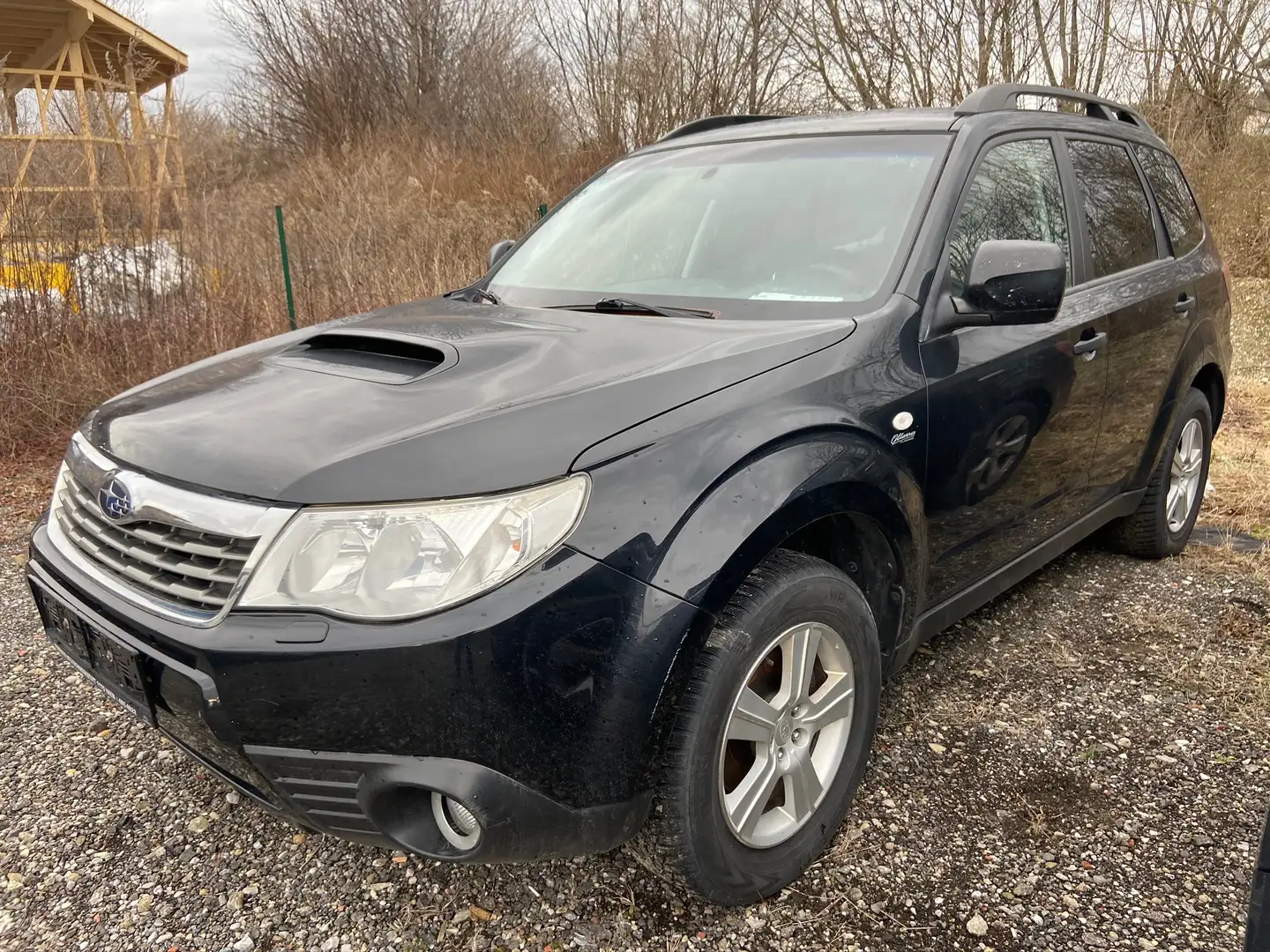 Subaru Forester 2,0D X Classic Motorschaden Schwarz - 1