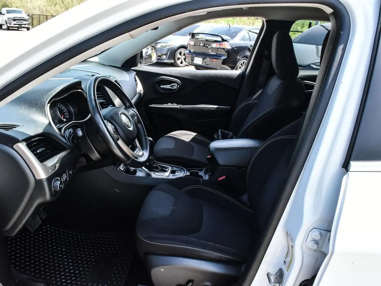 Jeep Cherokee fotografie Jeep Cherokee