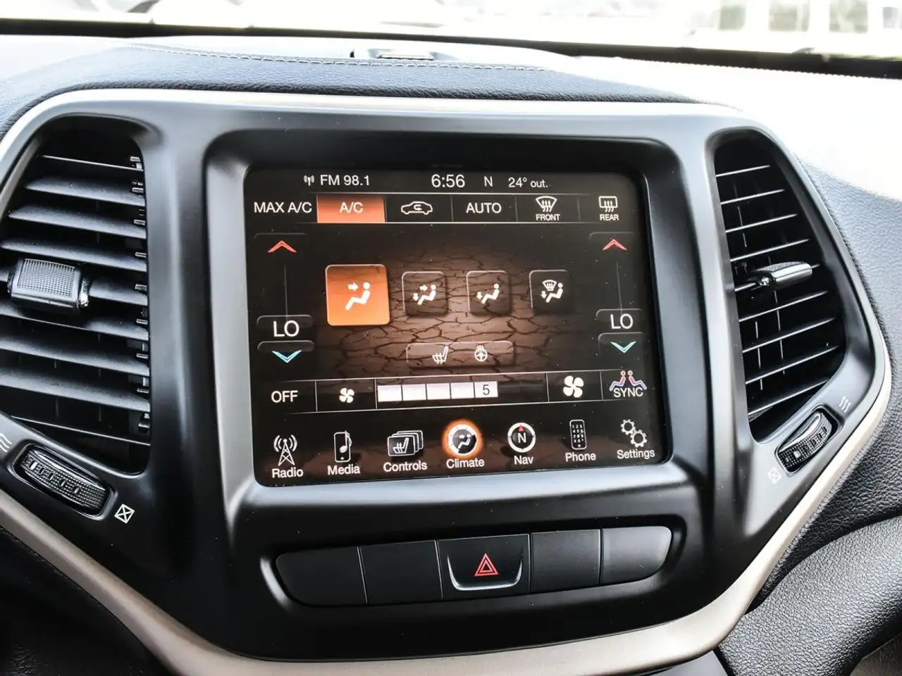 Jeep Cherokee fotografie Jeep Cherokee