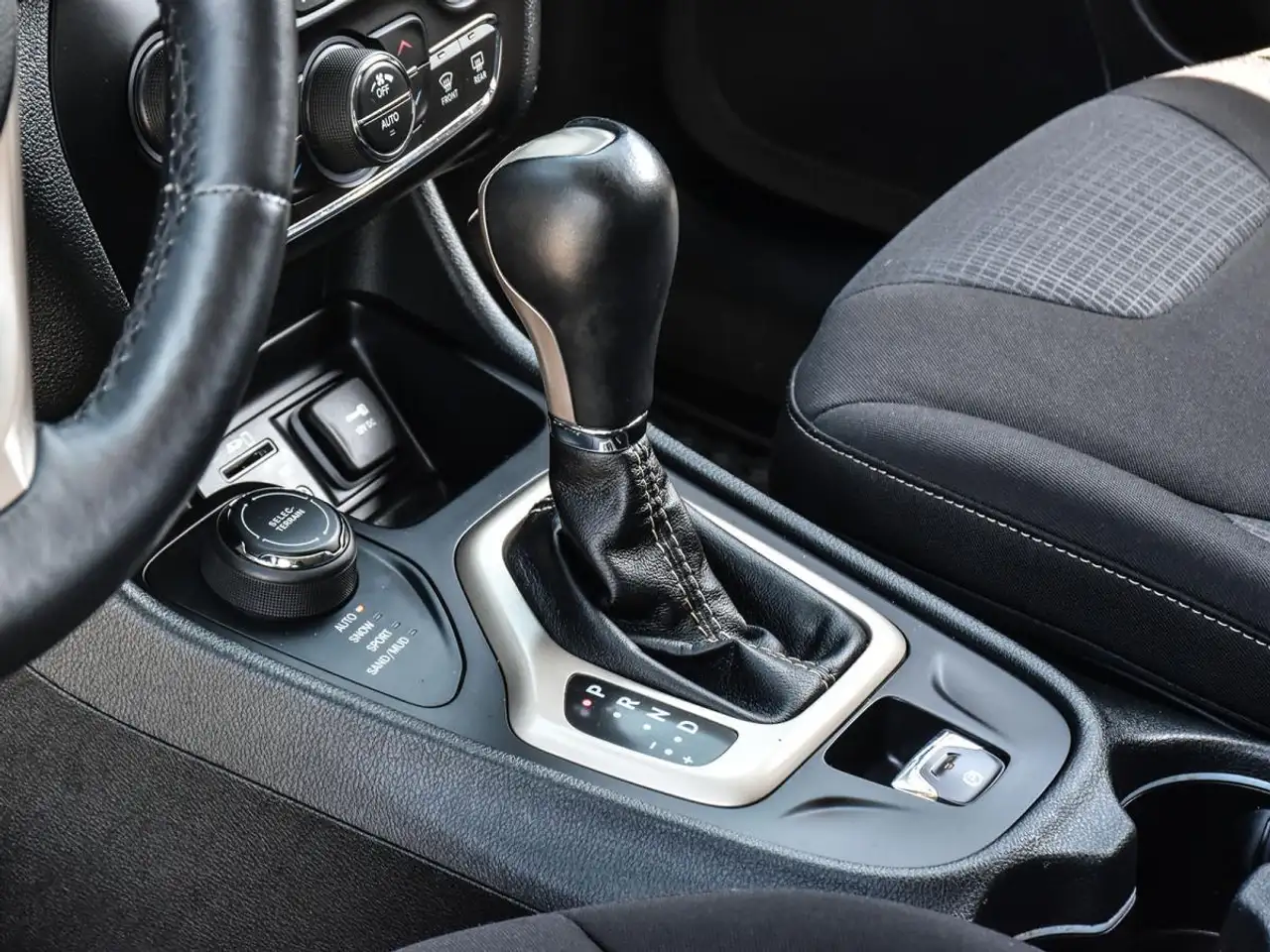 Jeep Cherokee fotografie Jeep Cherokee