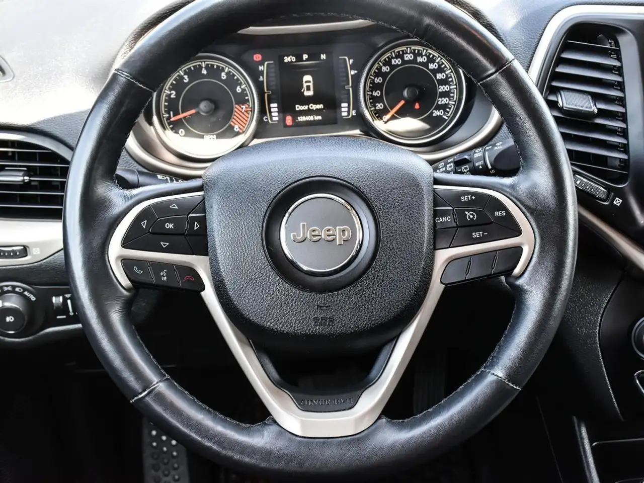 Jeep Cherokee fotografie Jeep Cherokee