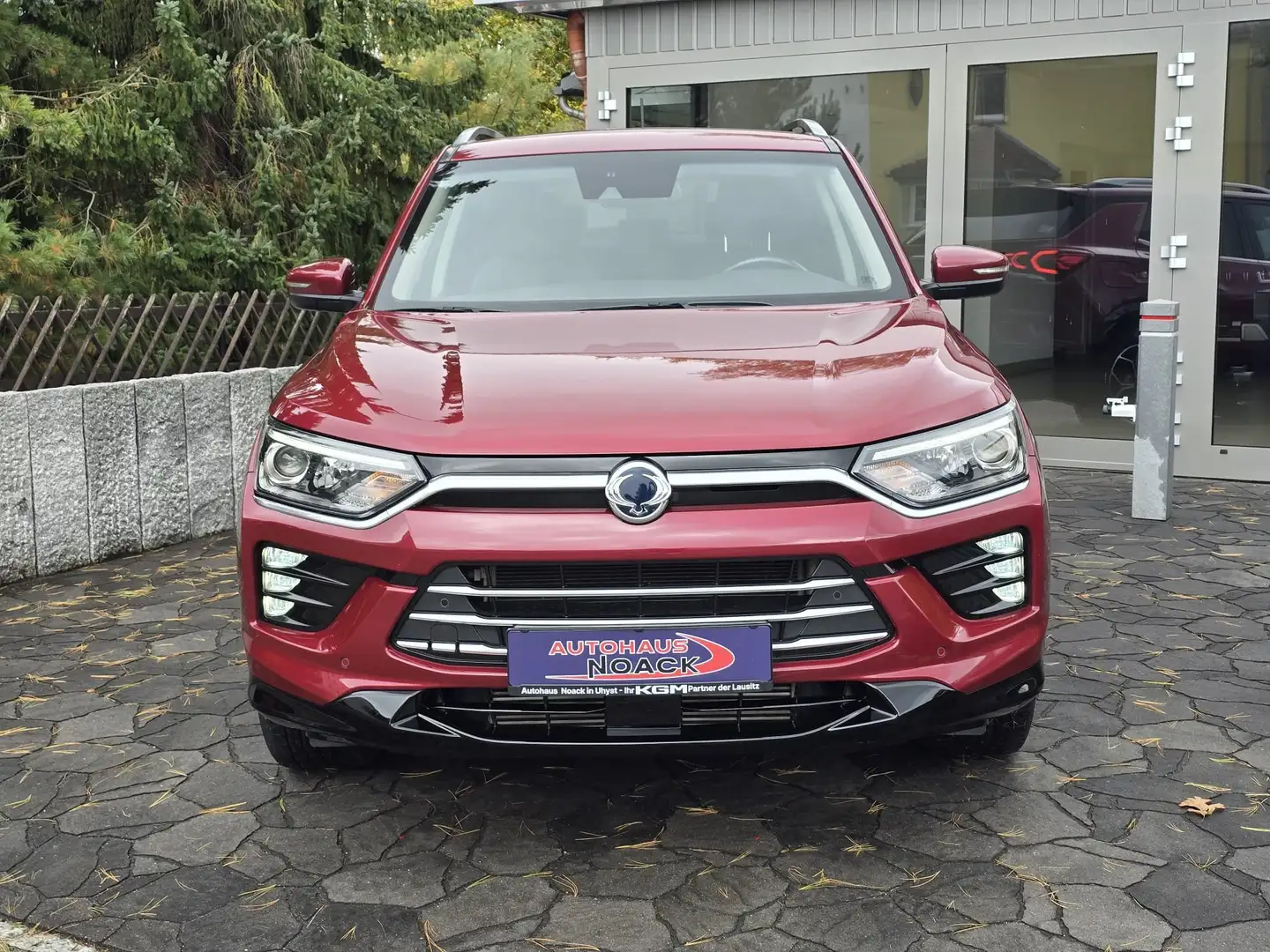 SsangYong Korando Onyx Rot - 1