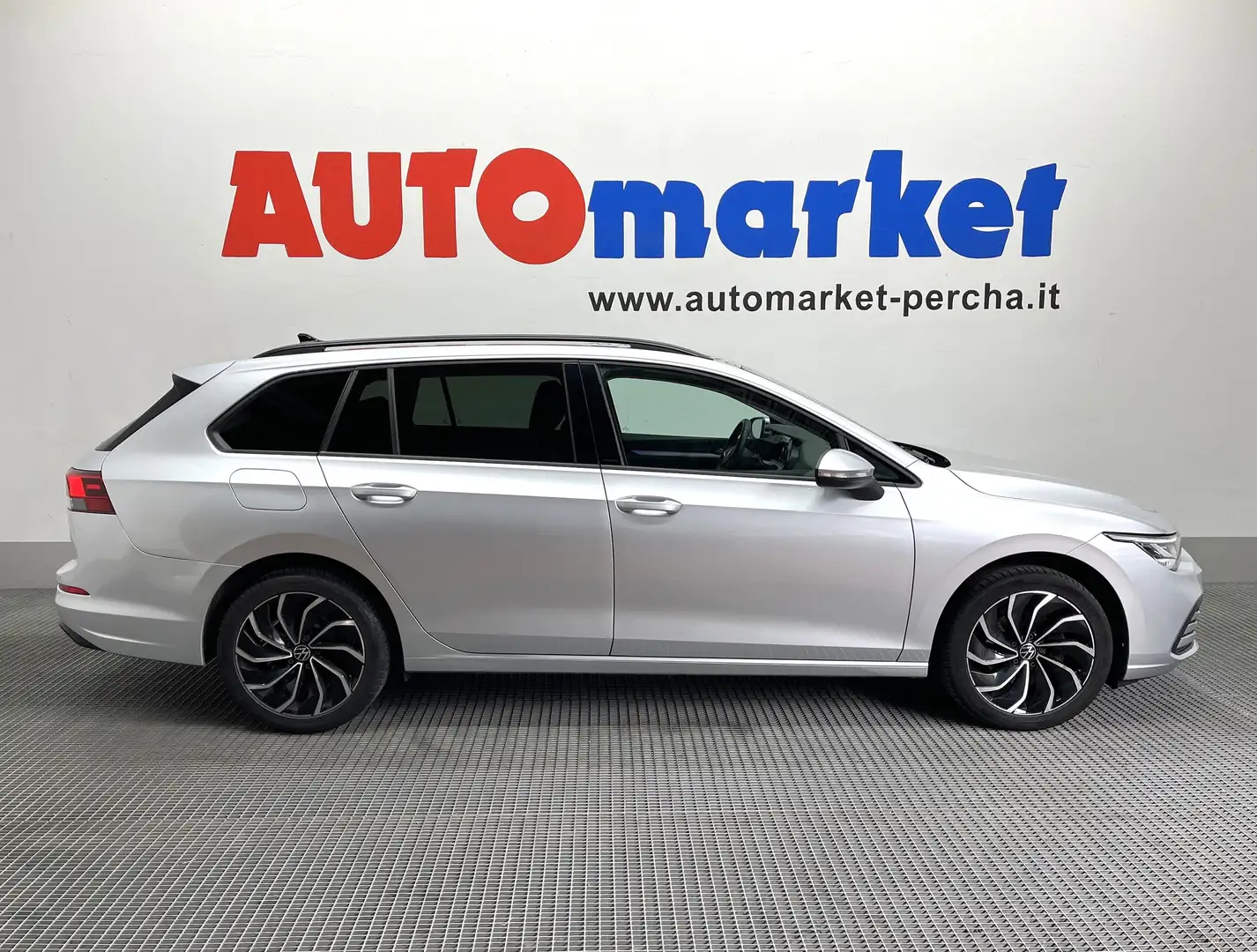 Volkswagen Golf Variant 1.5 tsi evo Life 130cv Argent - 1
