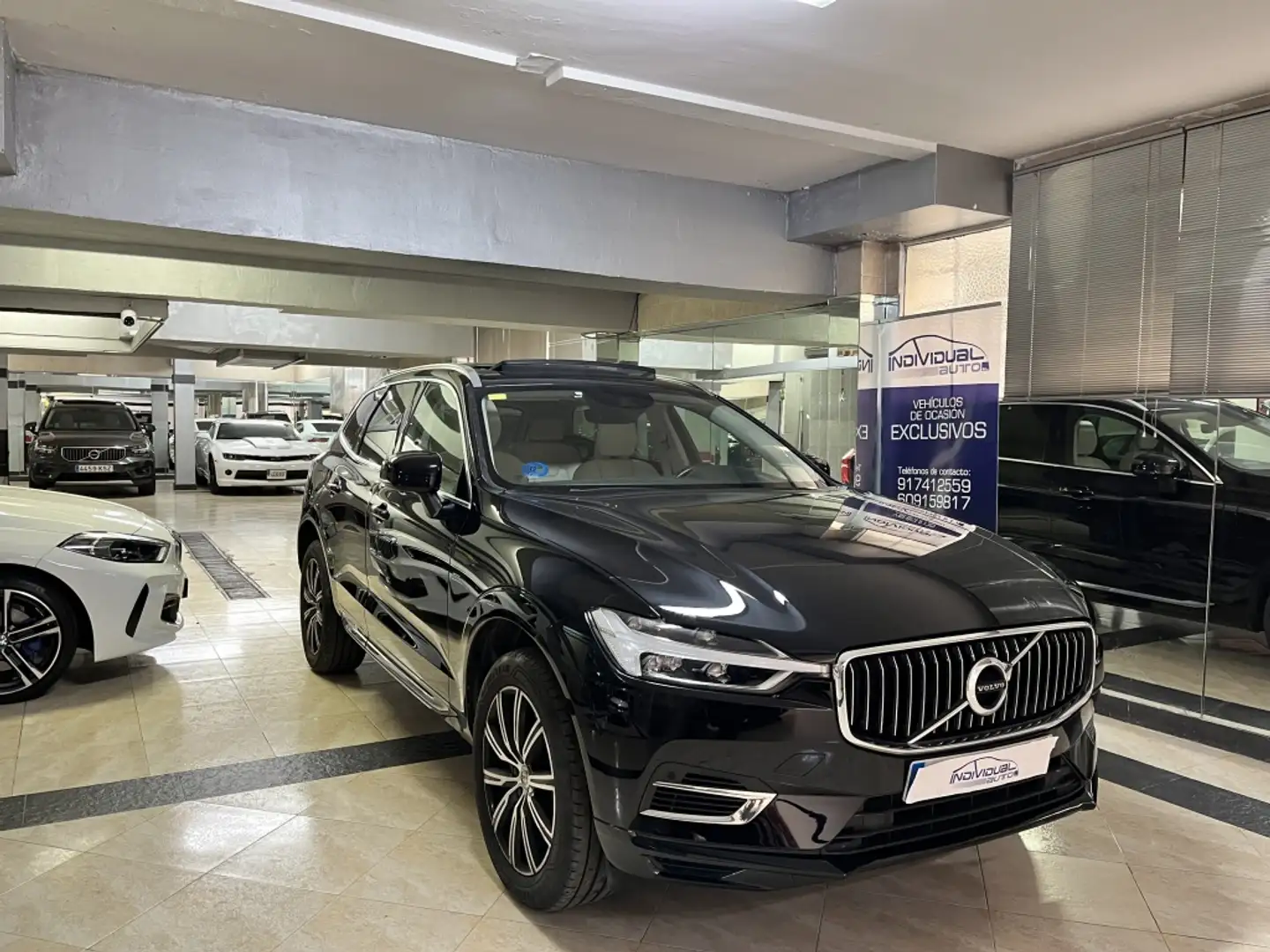 Volvo XC60 T8 Twin Recharge Inscription Noir - 1