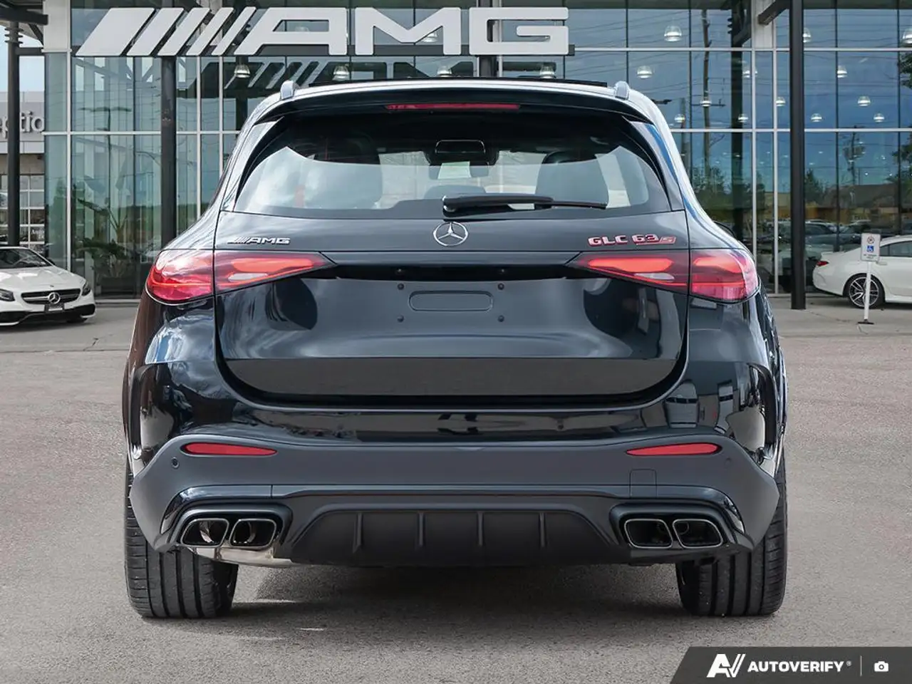 Mercedes-Benz GLC снимка Mercedes-Benz GLC
