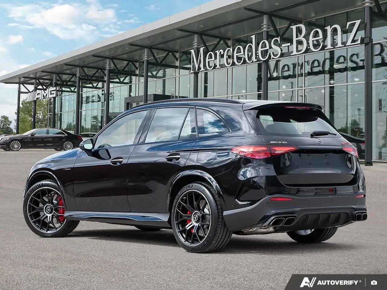 Mercedes-Benz GLC снимка Mercedes-Benz GLC