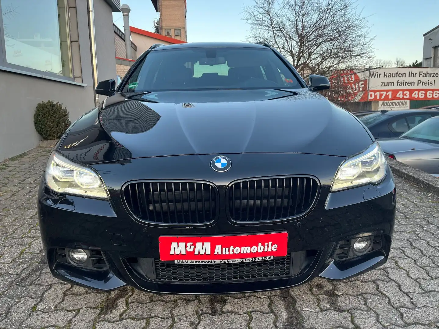BMW 535 d xDrive M-Sport Paket 20"ALU+LED+NAVI-Prof. Schwarz - 2