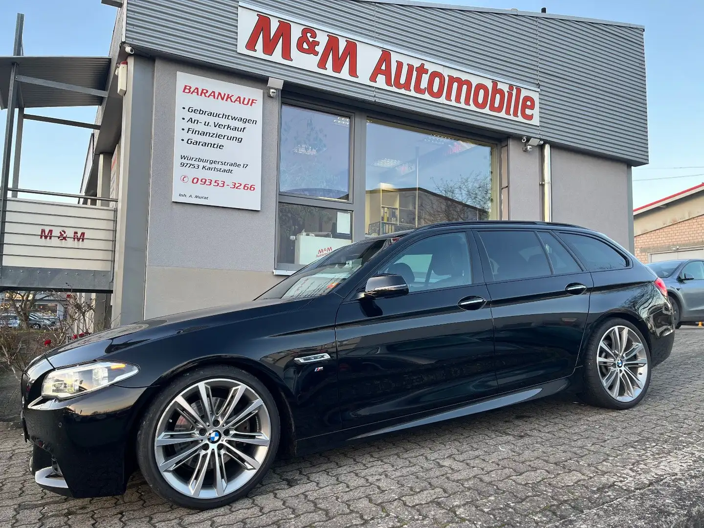 BMW 535 d xDrive M-Sport Paket 20"ALU+LED+NAVI-Prof. Schwarz - 1