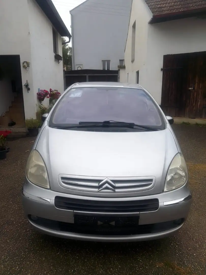 Citroen Xsara 1.6 16V Exclusive Top-Edition - 1
