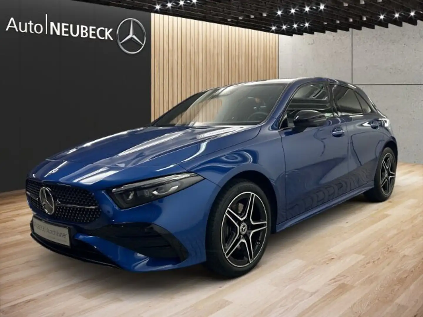 Mercedes-Benz A 250 A 250 e Kompaktlimousine AMG Line/Navi/Distronic Blau - 1