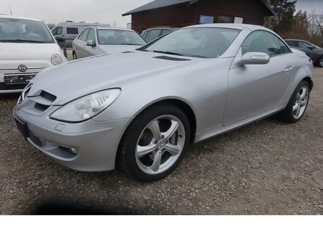 Mercedes-Benz SLK 350 SH-gepfl. bei DB Bi-Xenon Windschott