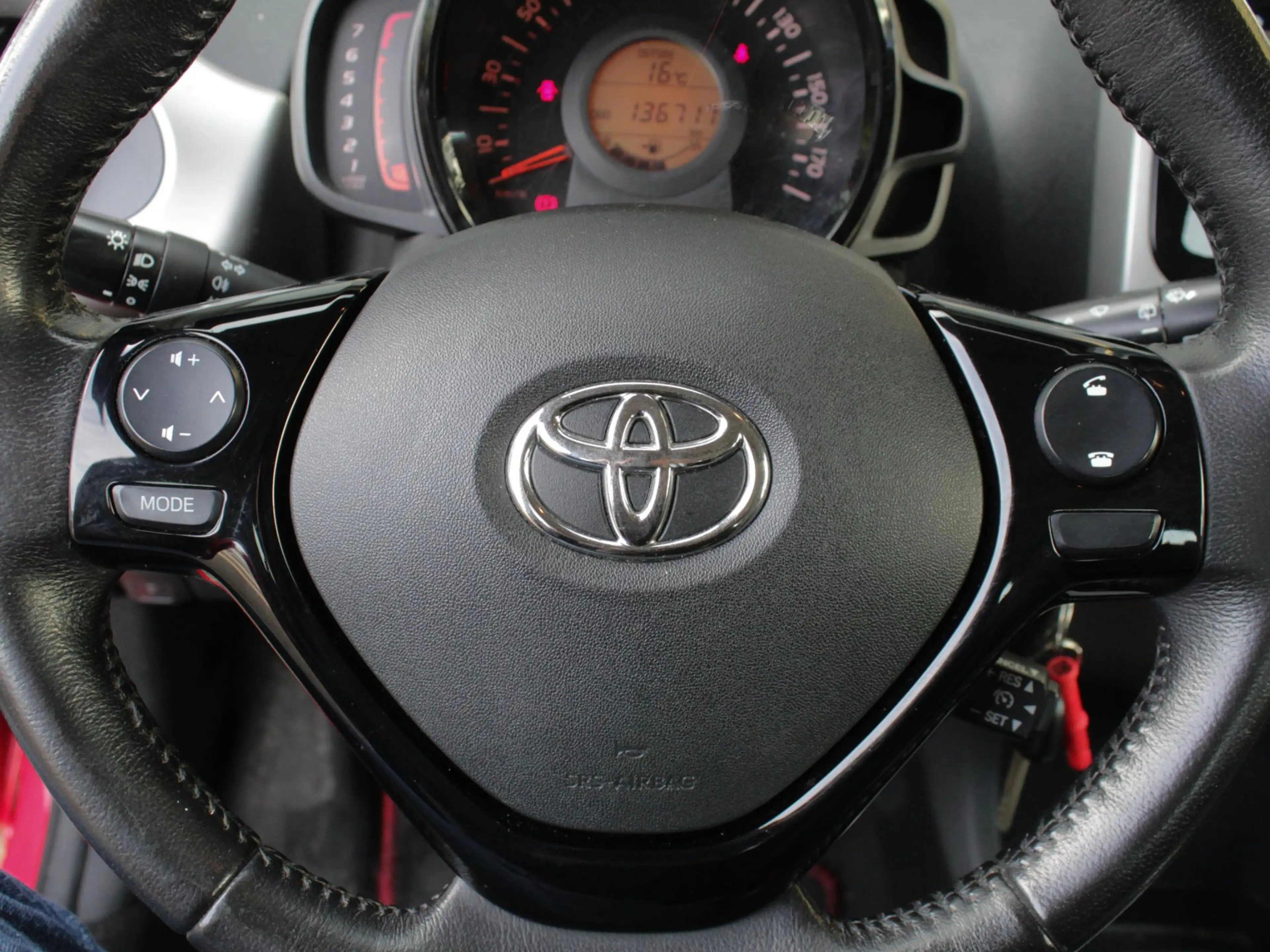 Toyota Aygo 1.0 VVT-i x-play | Airco | Camera | Lm-Velgen — photo 14
