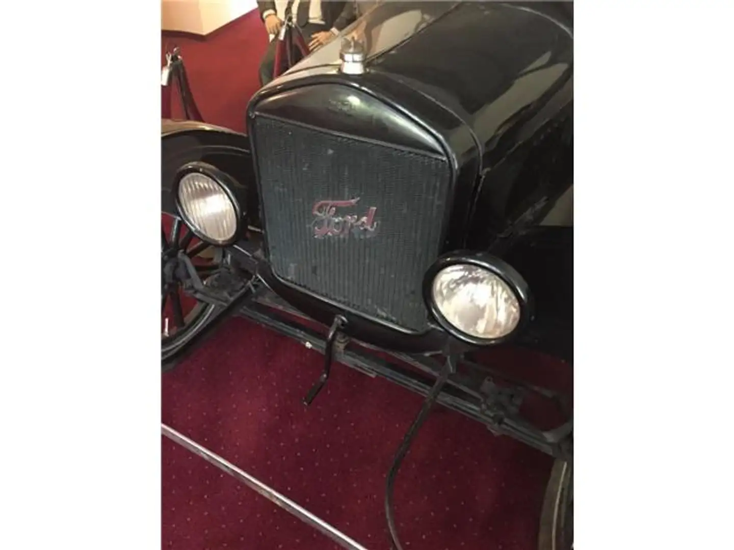 Ford FORD Model T  - Tin Lizzie „Blechliesel“ BJ 1924 Noir - 2