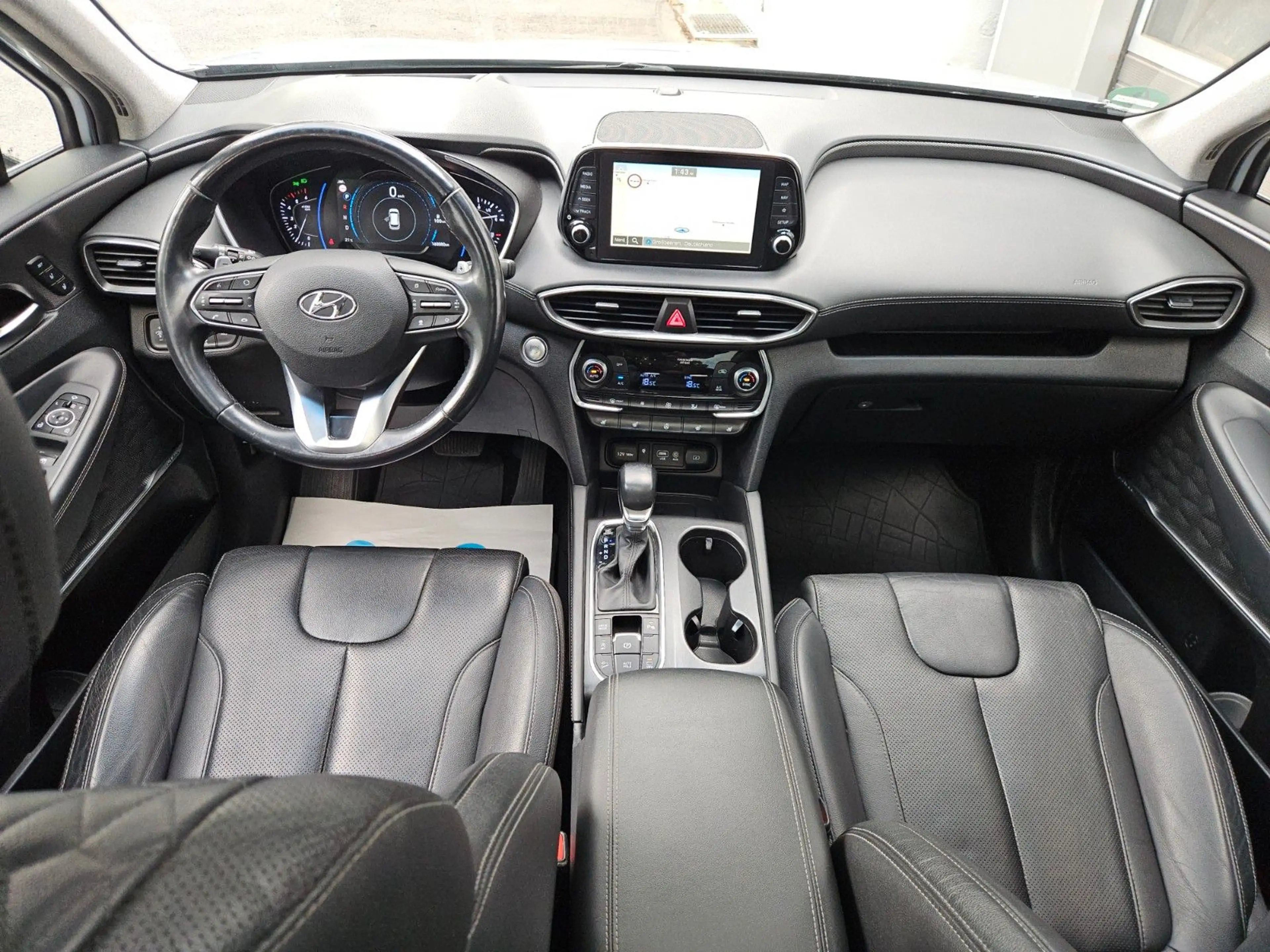 Hyundai SANTA FE Premium 4WD Pano HUD Leder 7Sitzer — photo 14