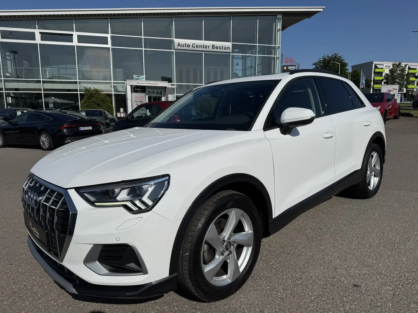 Audi Q3 35 TFSI ADVANCED/SOUND/PANO/STANDHEIZUNG/NAVI Білий - 2