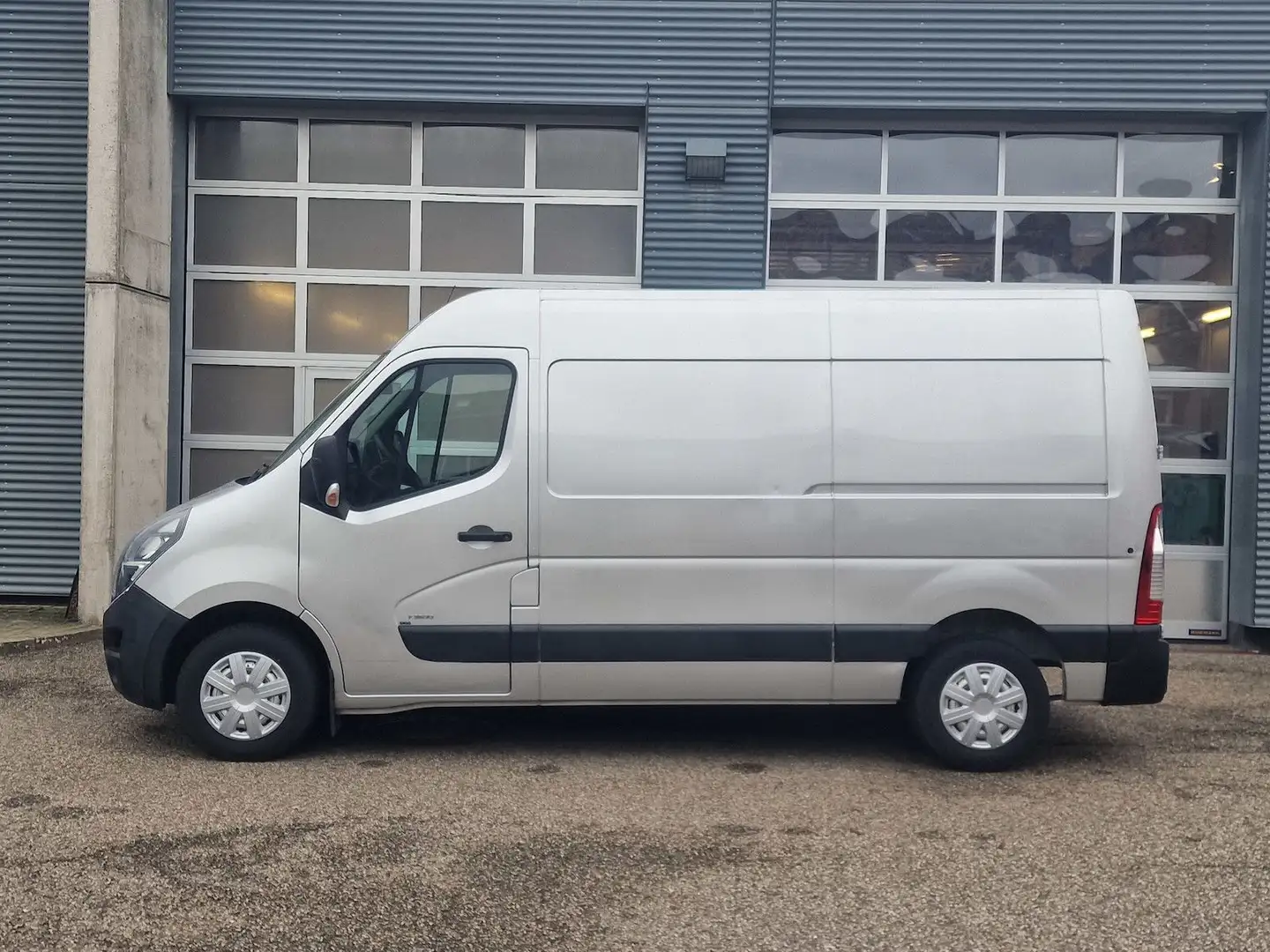 Opel Movano 2.3 CDTI HKa L2H2 3,5t Klima Argintiu - 2