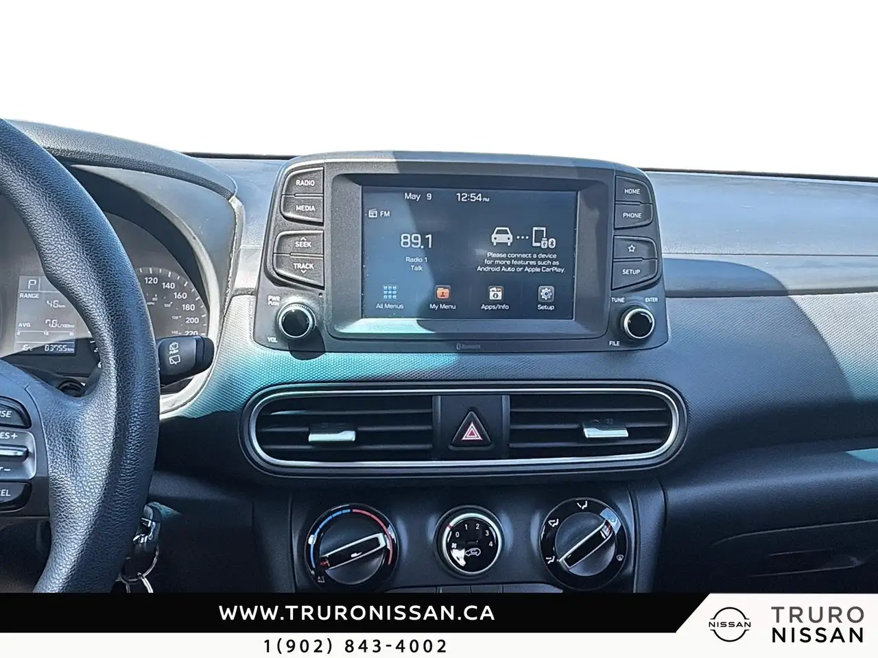 Hyundai KONA снимка Hyundai KONA
