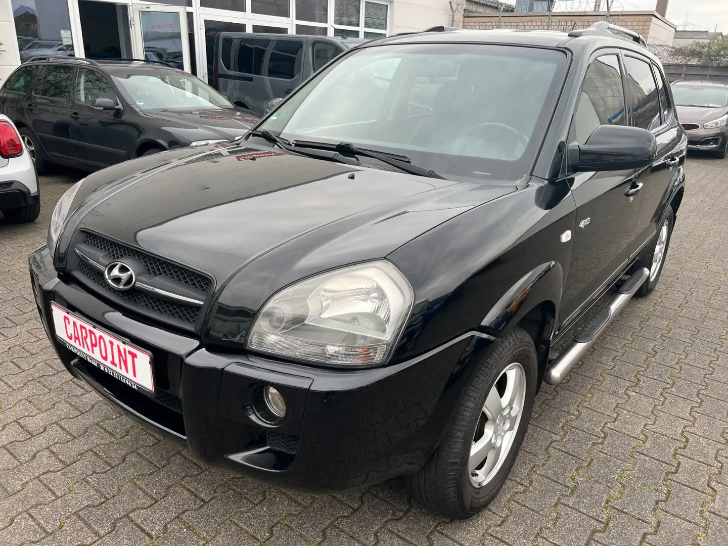 Hyundai TUCSON 2.7-4X4/AUTOMATIK/LPG/AHK/TEMPO/LEDER Zwart - 1