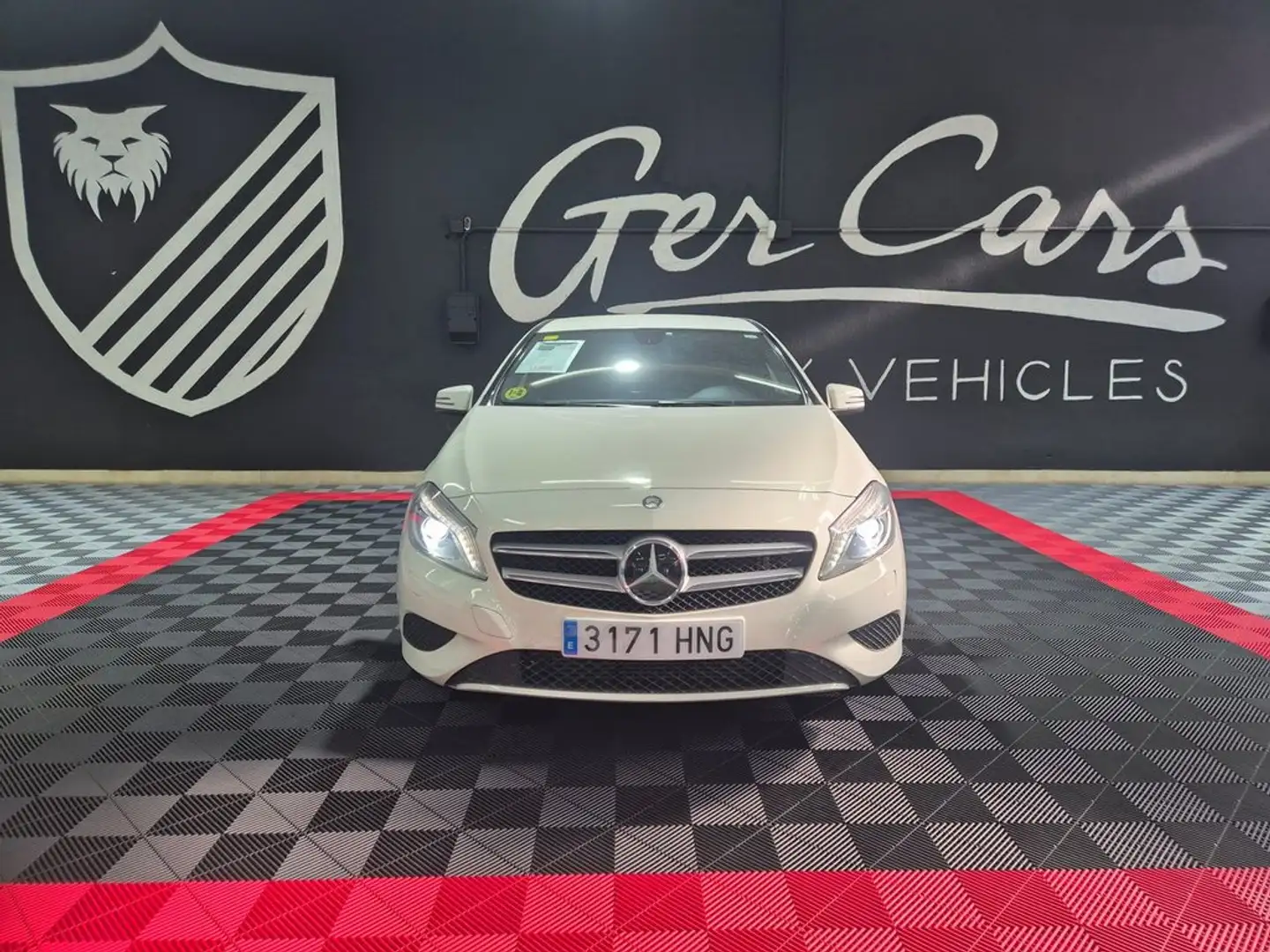 Mercedes-Benz A 200 200CDI 136CV BE URBAN AUT Blanco - 2