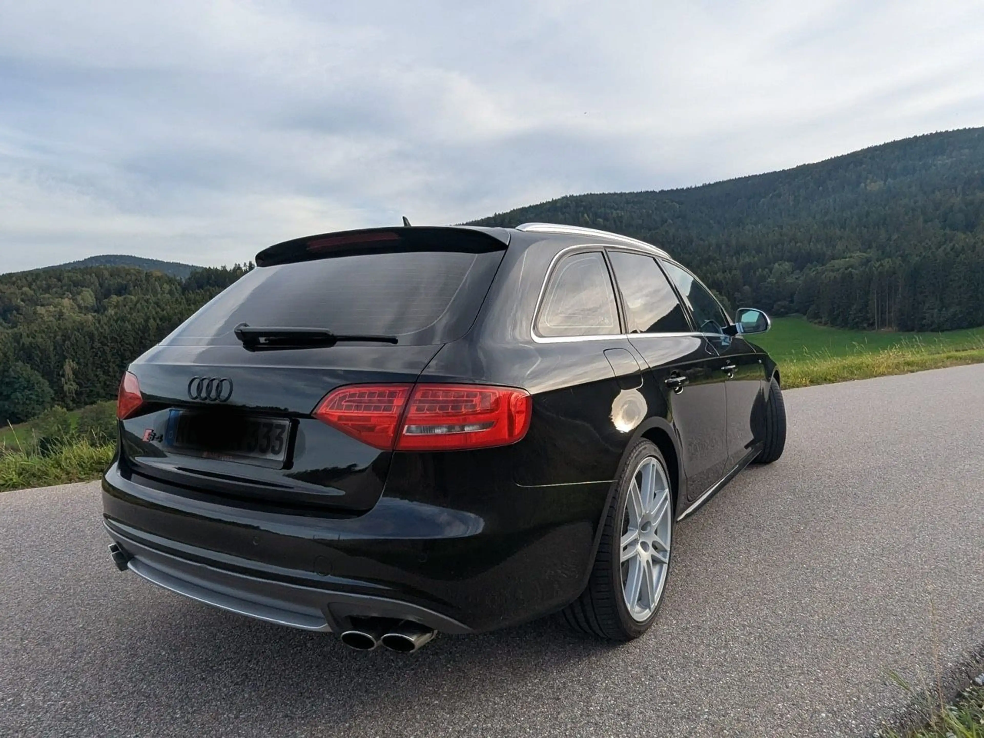 Audi S4 Avant 3.0TFSI quattro — photo 6