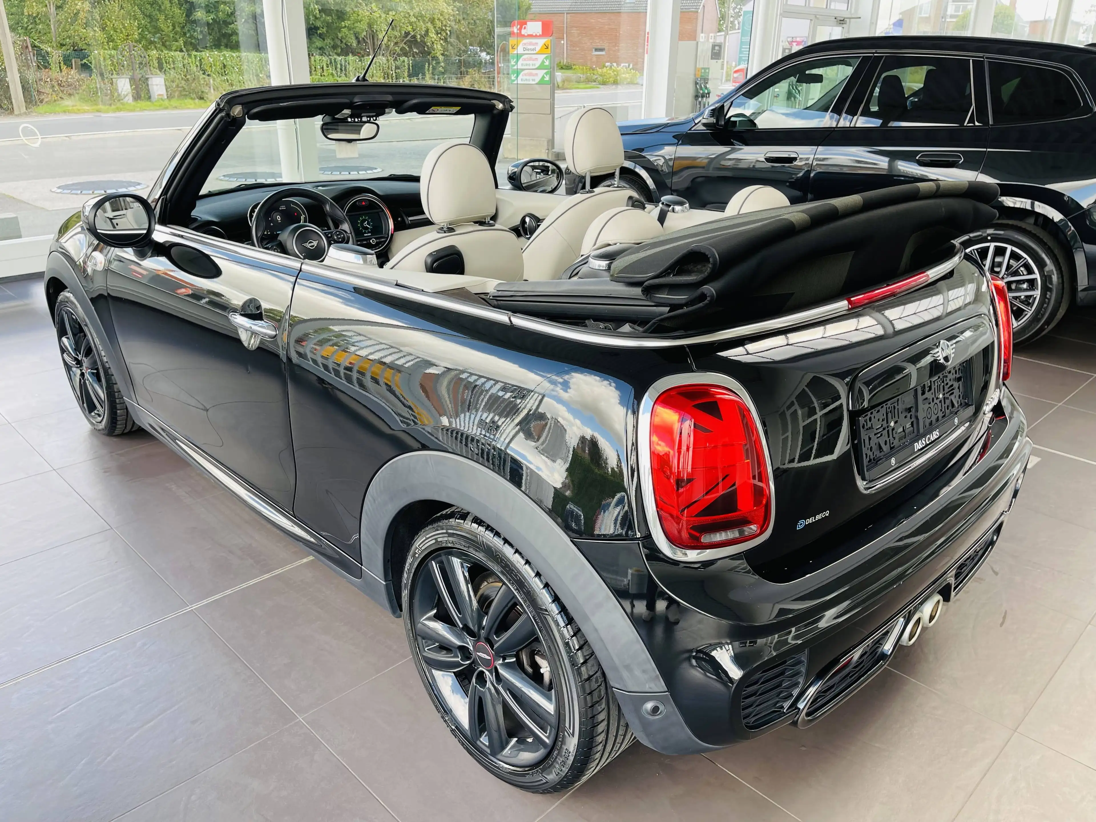MINI Cooper S Cabrio 2.0iA *** GARANTIE + PACK JCW + LED + GPS + CUIR *** — photo 8