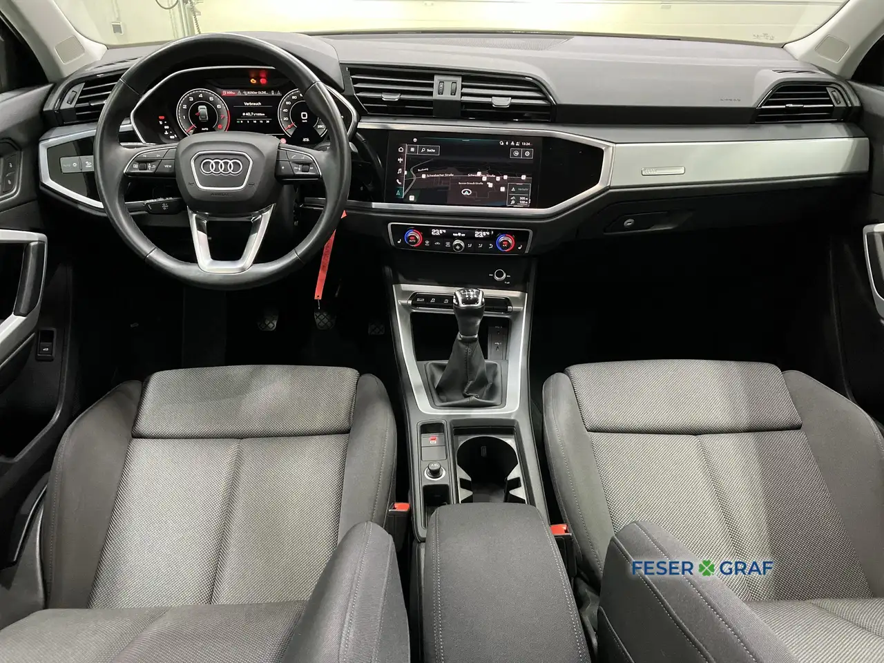 Audi Q3, фото 8