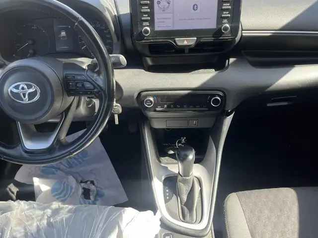 Toyota Yaris view 11