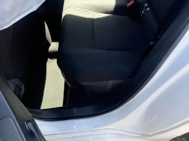 Toyota Yaris view 6