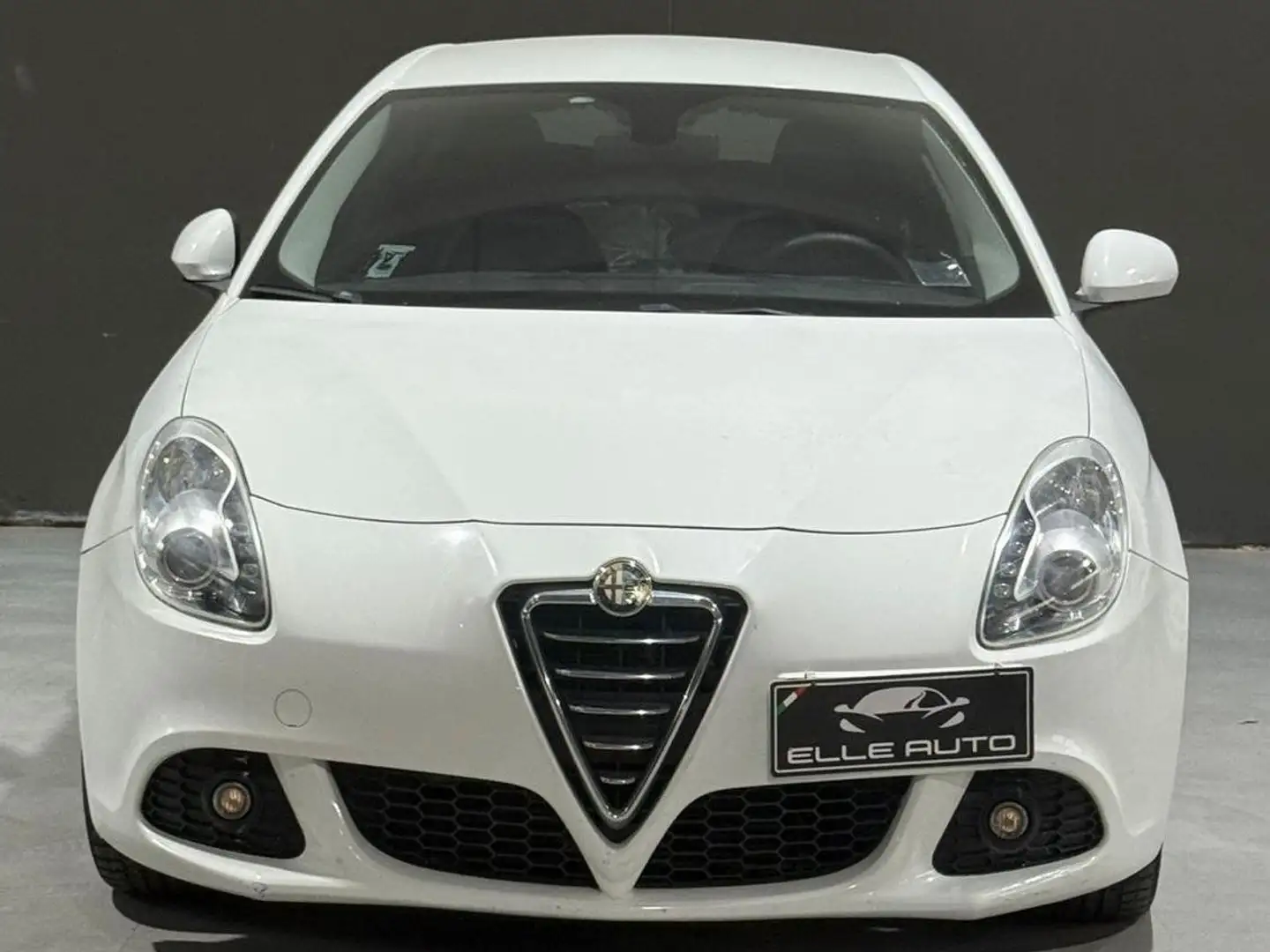 Alfa Romeo Giulietta Giulietta III 2010 1.4 t. Distinctive Gpl 120cv Bianco - 2