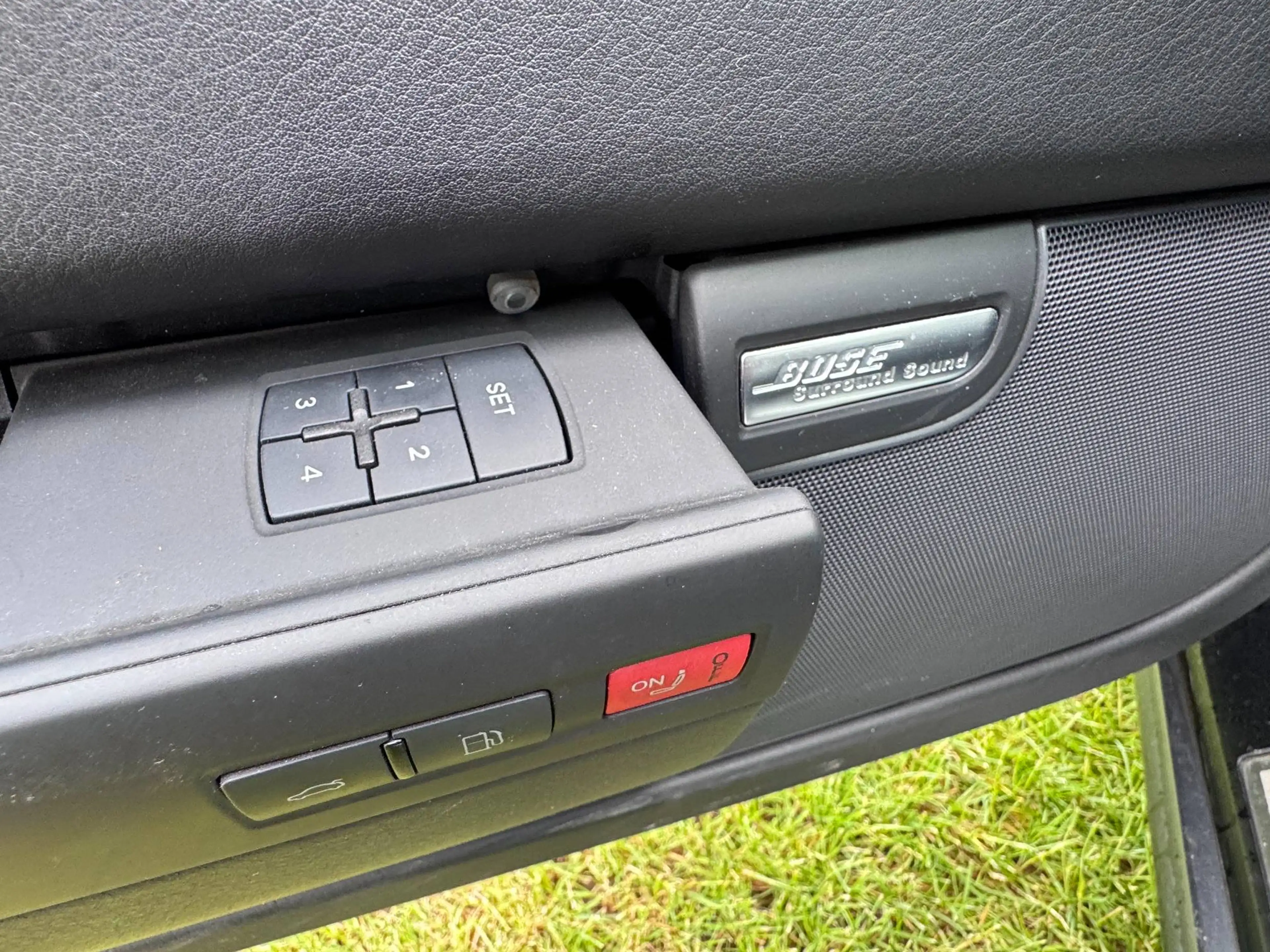 Audi S8 S8 5.2i V10 40v FSI S8 Quattro Tiptronic D3 Daytona Bose Sun Roof NEW ENGINE — photo 13